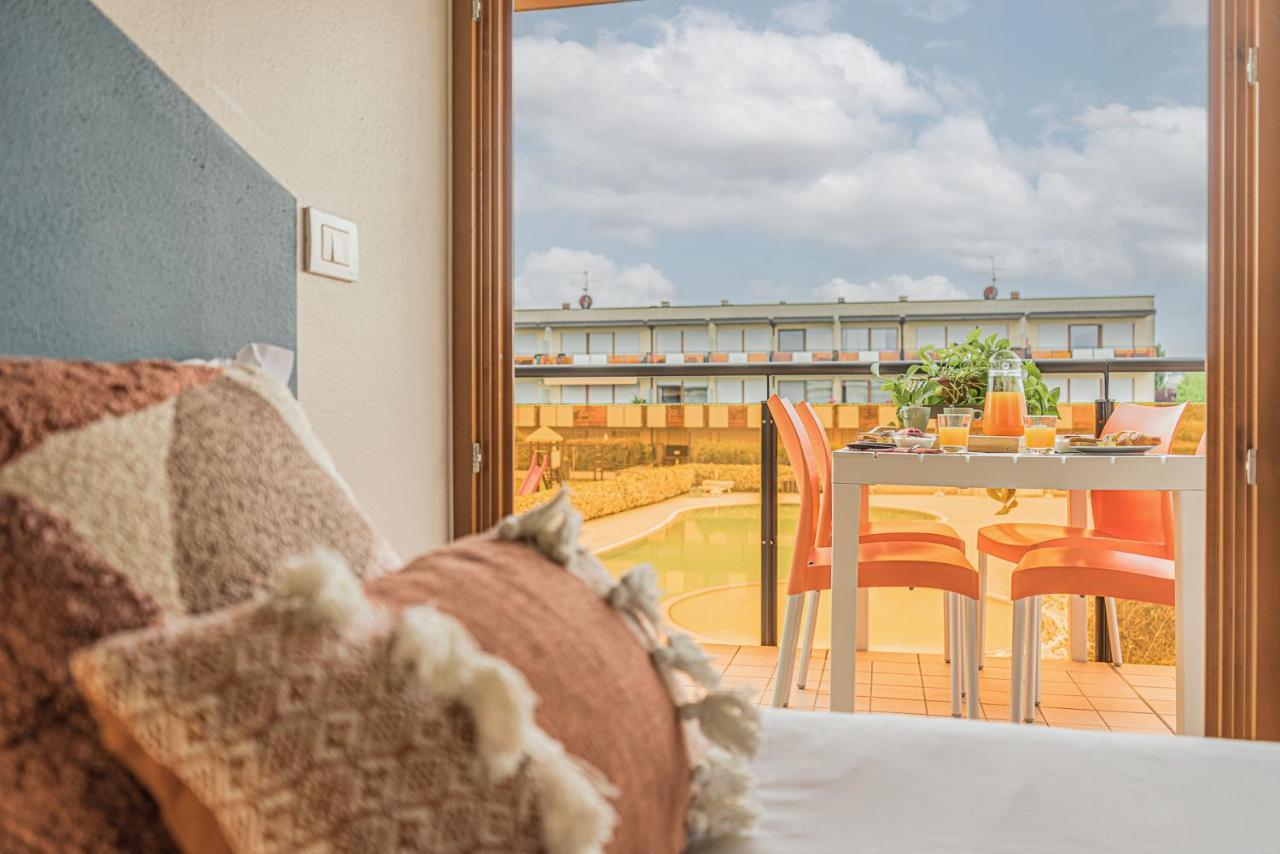 Hygge Family Apartment - One Step Away From The Lake!!! Sirmione Exteriör bild