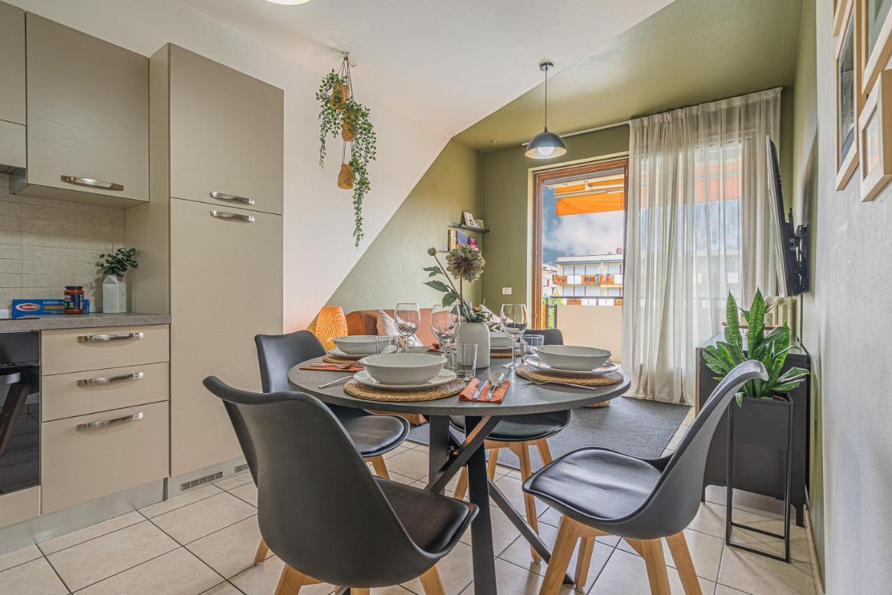 Hygge Family Apartment - One Step Away From The Lake!!! Sirmione Exteriör bild