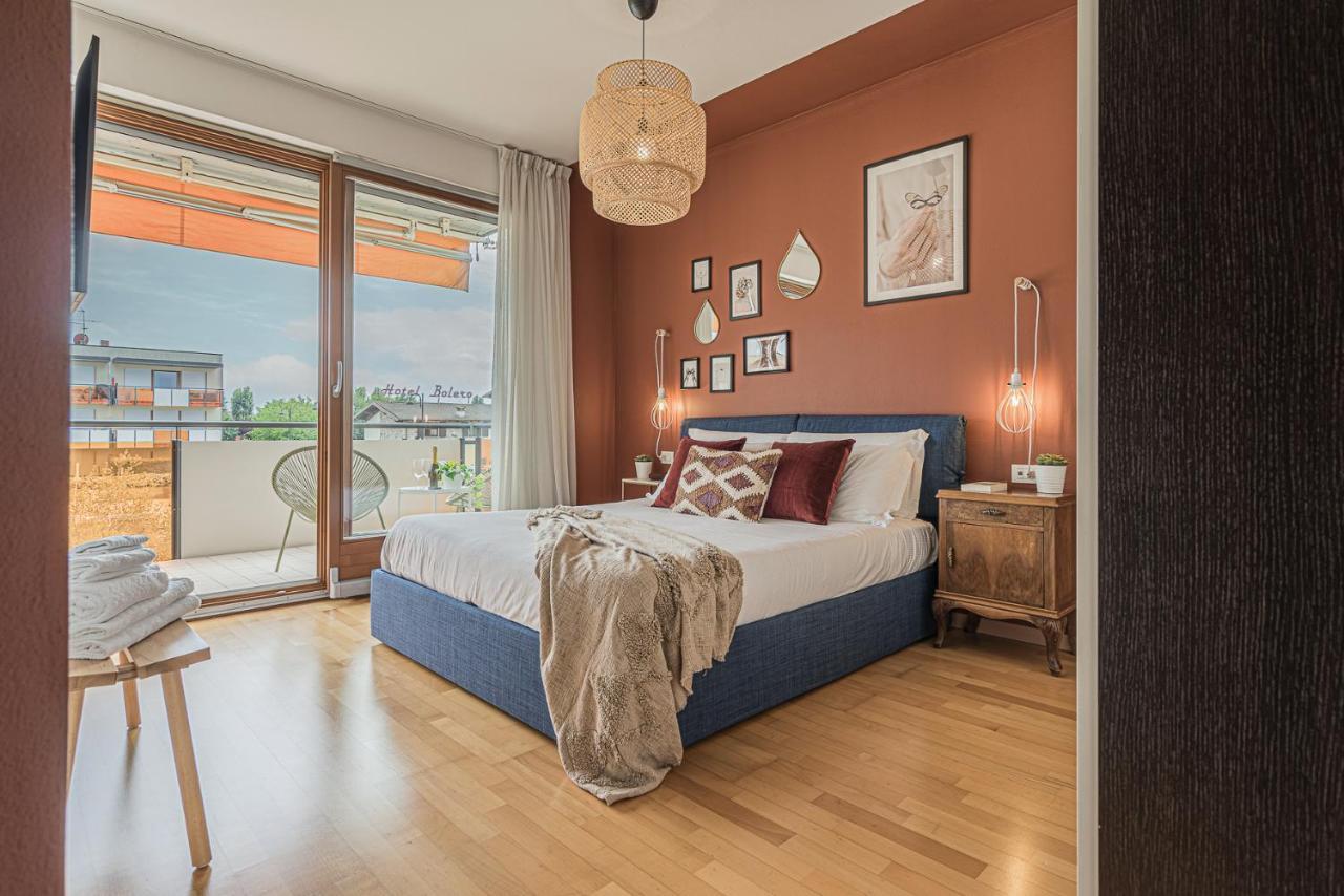 Hygge Family Apartment - One Step Away From The Lake!!! Sirmione Exteriör bild