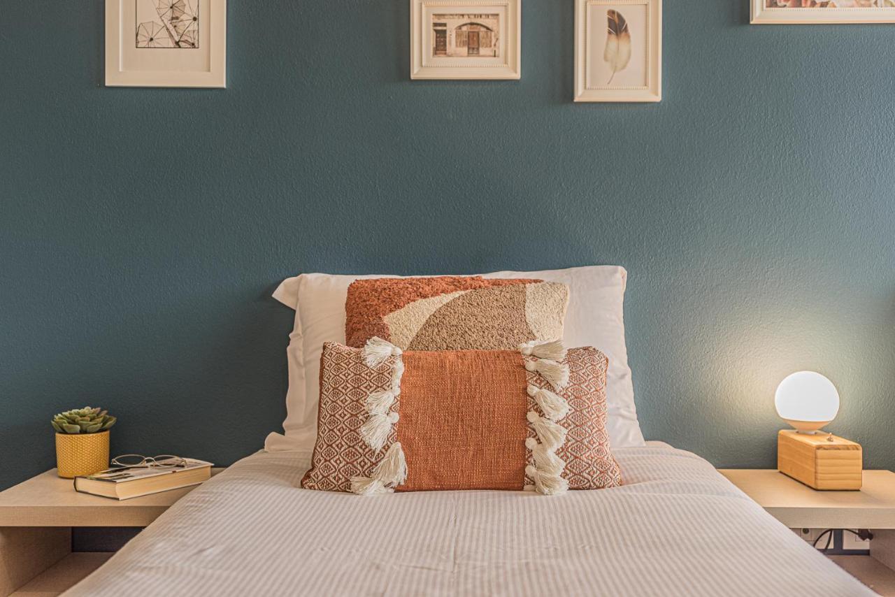 Hygge Family Apartment - One Step Away From The Lake!!! Sirmione Exteriör bild