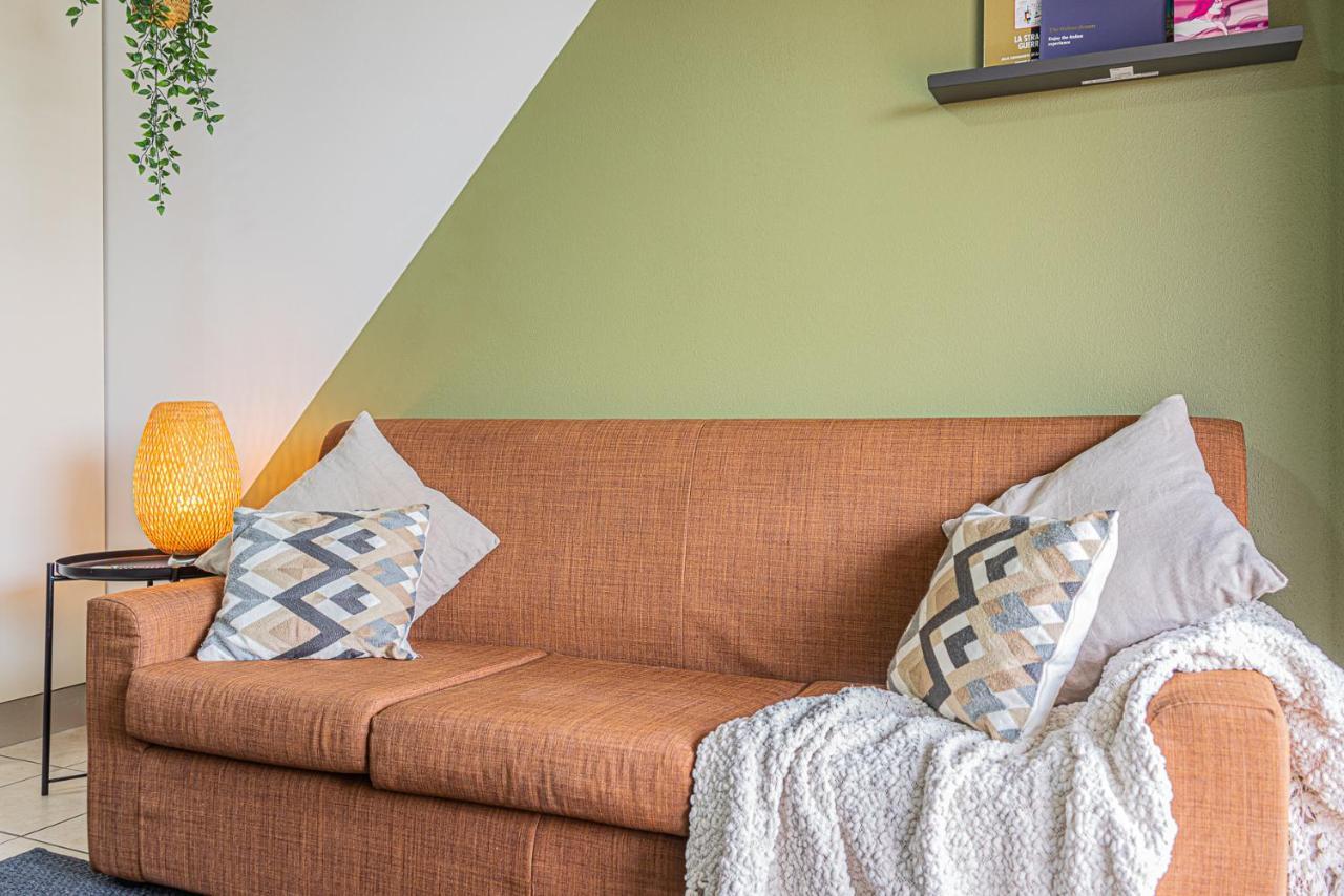 Hygge Family Apartment - One Step Away From The Lake!!! Sirmione Exteriör bild