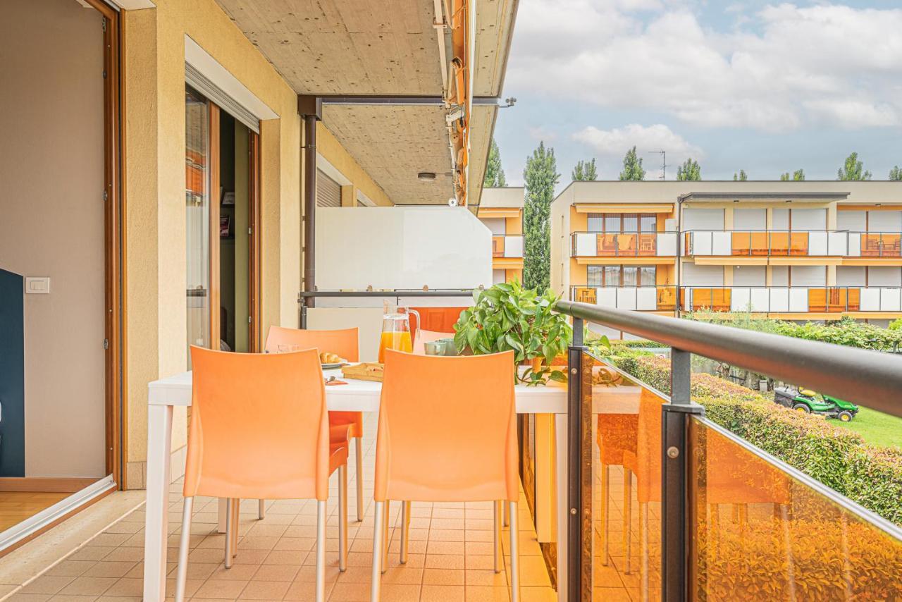 Hygge Family Apartment - One Step Away From The Lake!!! Sirmione Exteriör bild