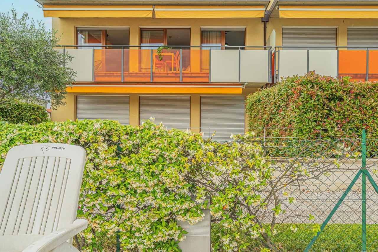 Hygge Family Apartment - One Step Away From The Lake!!! Sirmione Exteriör bild