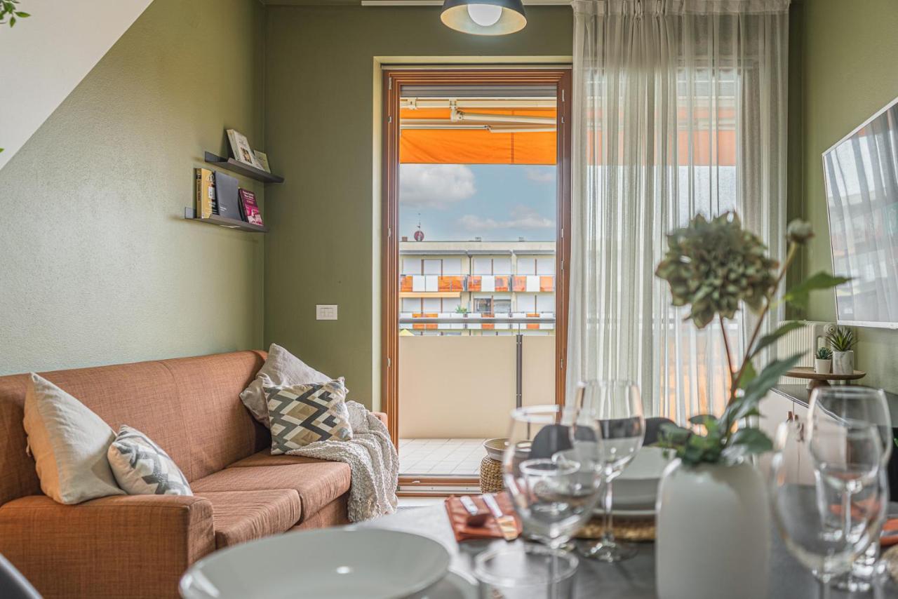 Hygge Family Apartment - One Step Away From The Lake!!! Sirmione Exteriör bild