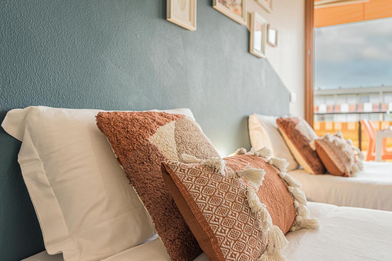 Hygge Family Apartment - One Step Away From The Lake!!! Sirmione Exteriör bild