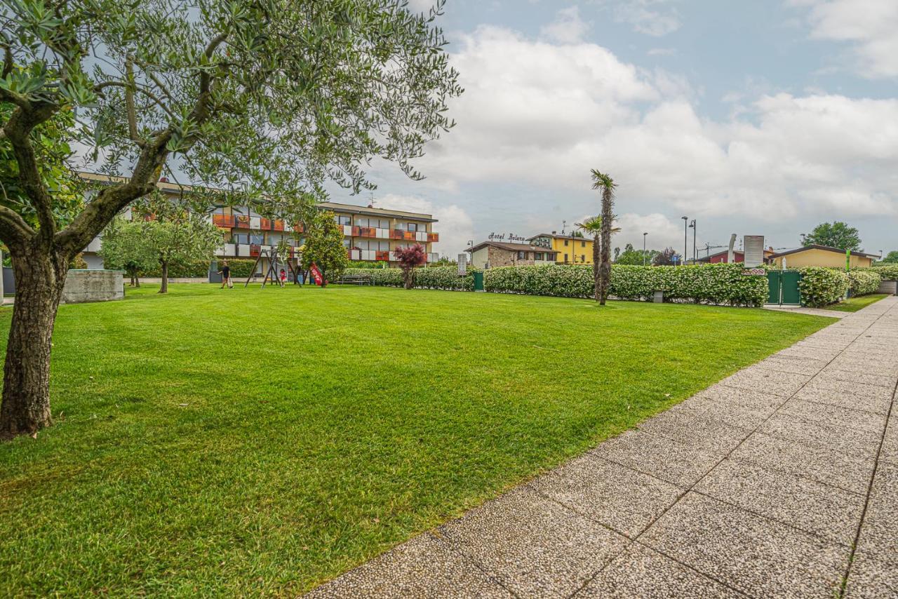 Hygge Family Apartment - One Step Away From The Lake!!! Sirmione Exteriör bild